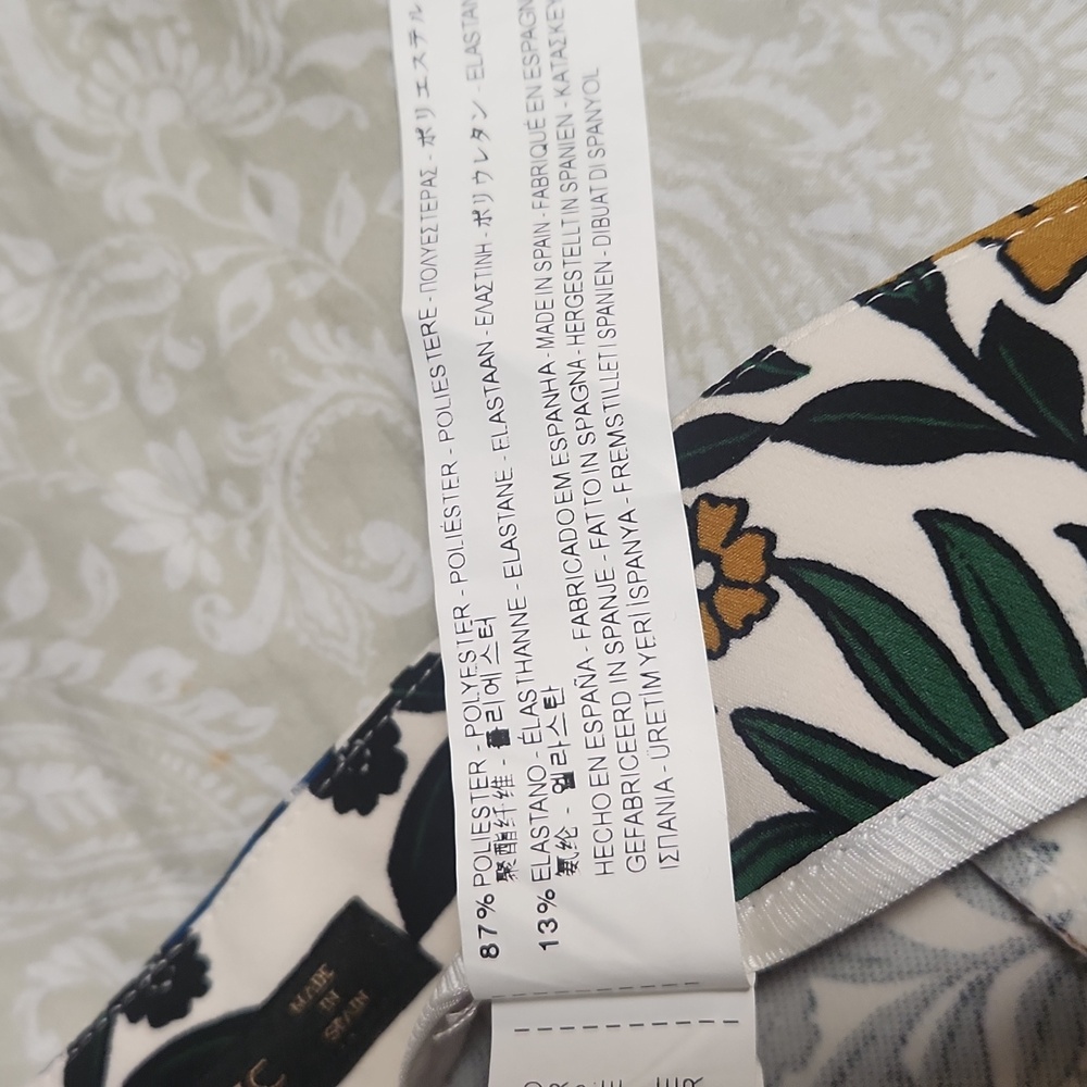 Zara Blue and Yellow Floral Pencil Skirt, Size Medium - Picture 6 of 7